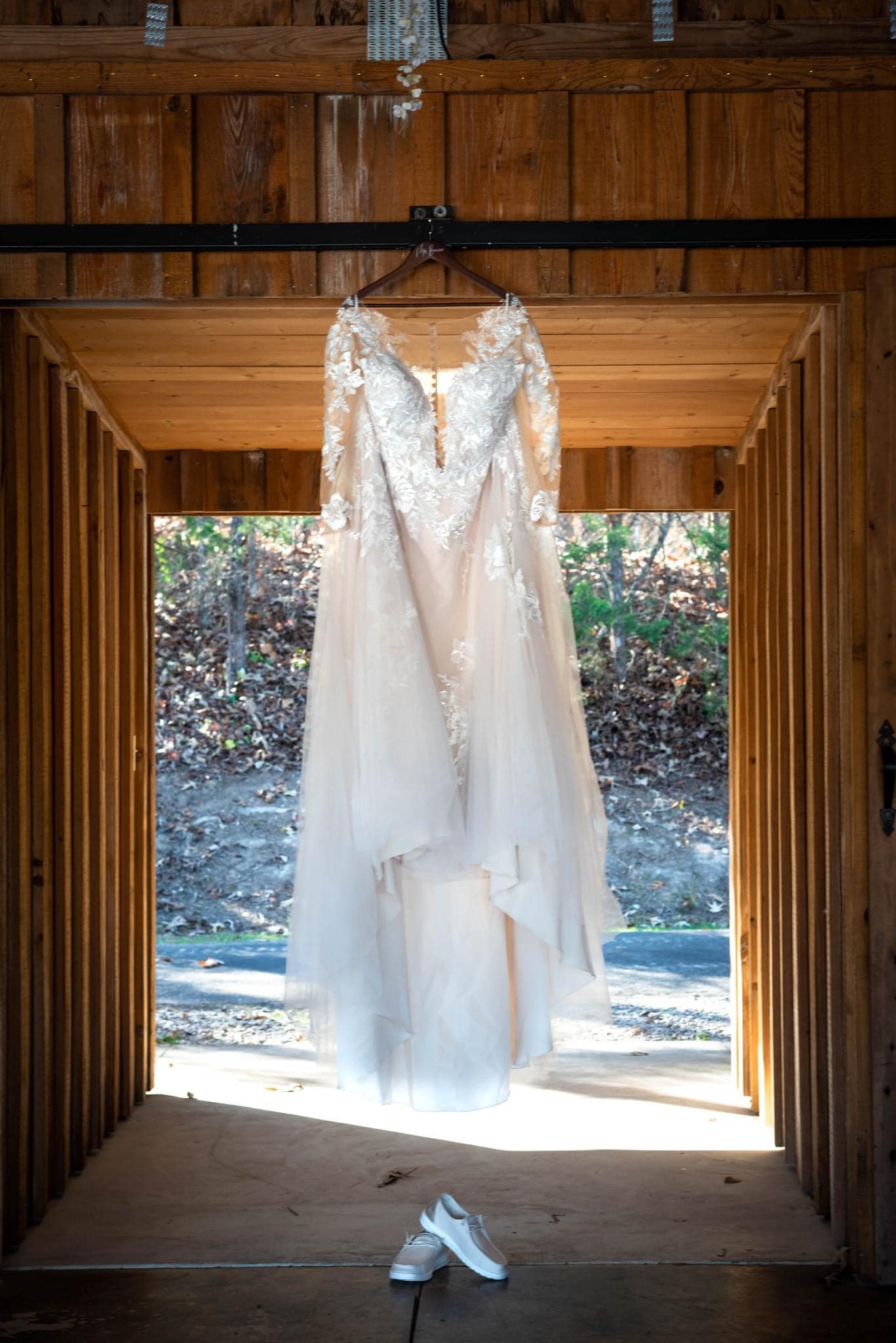 detail shot of wedding dress